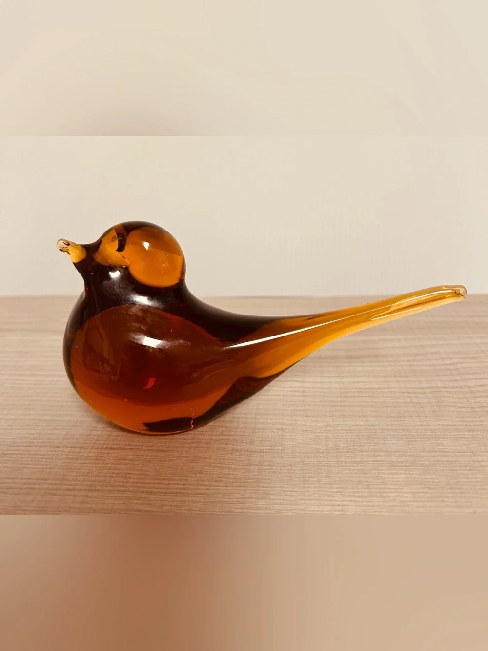 Vintage Pilgrim? Handblown Art Glass Long Tail Amber Bird Figurine Paperweight